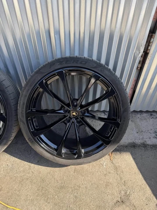 2019 Parts & Memorabilia Wheels - Image 2 of 3
