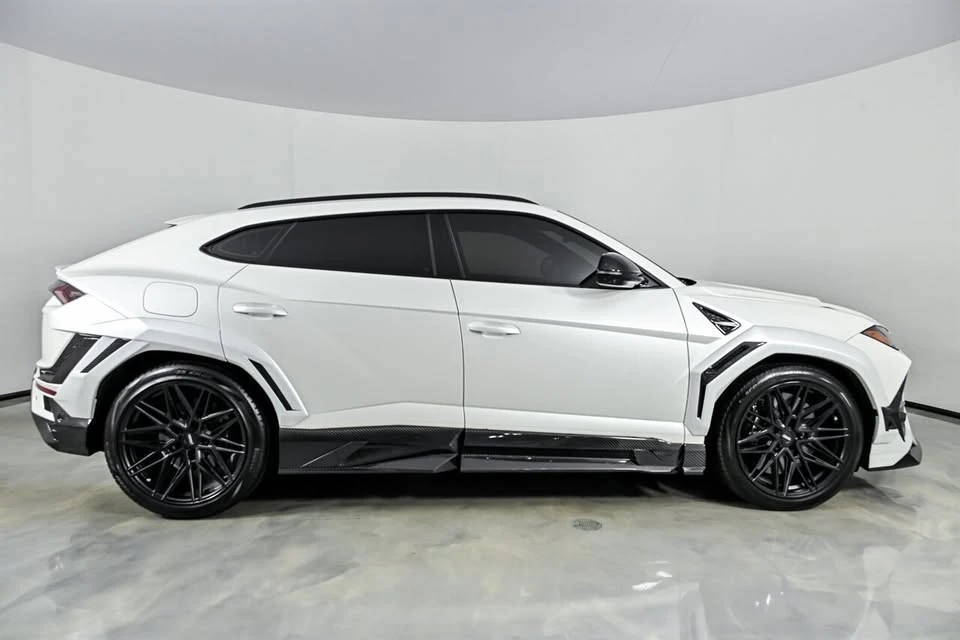 2019 Lamborghini Urus - Image 12 of 20