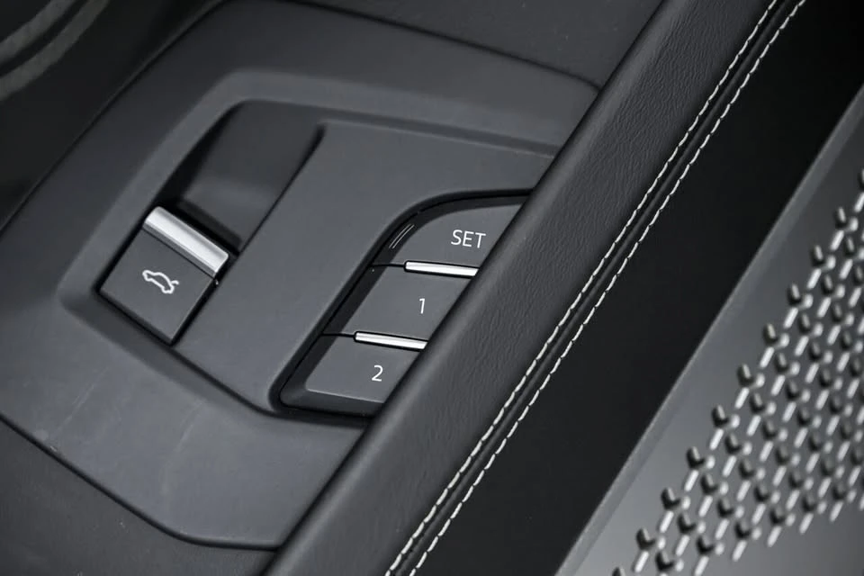 2019 Lamborghini Urus - Image 16 of 20
