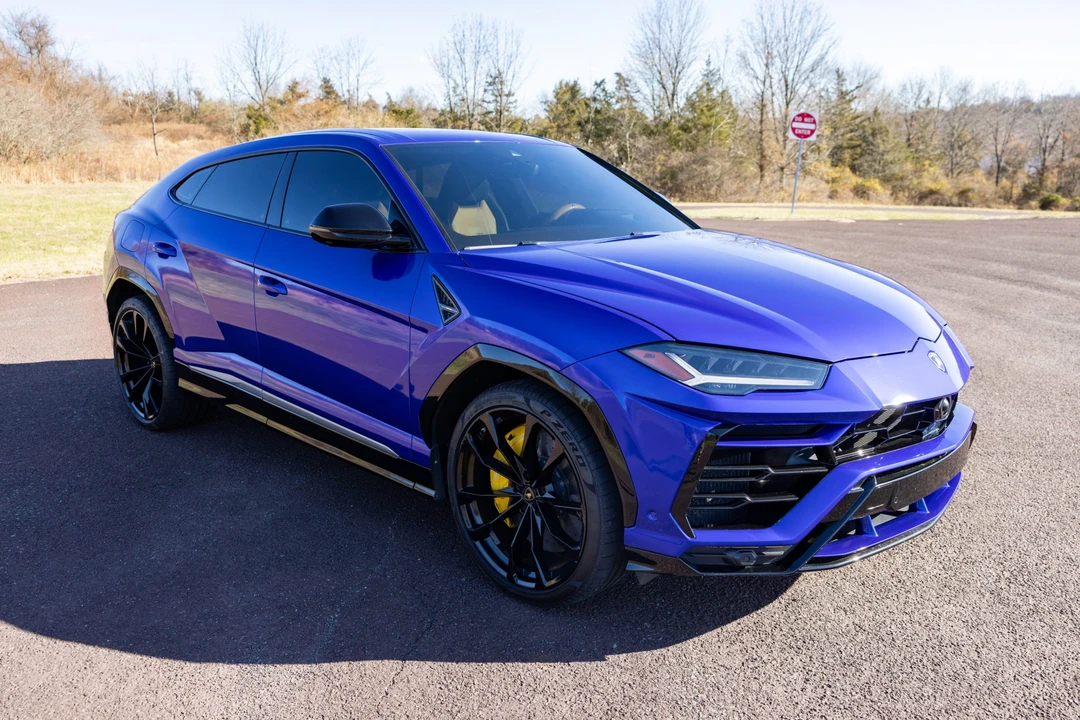 2019 Lamborghini Urus - Image 4 of 31