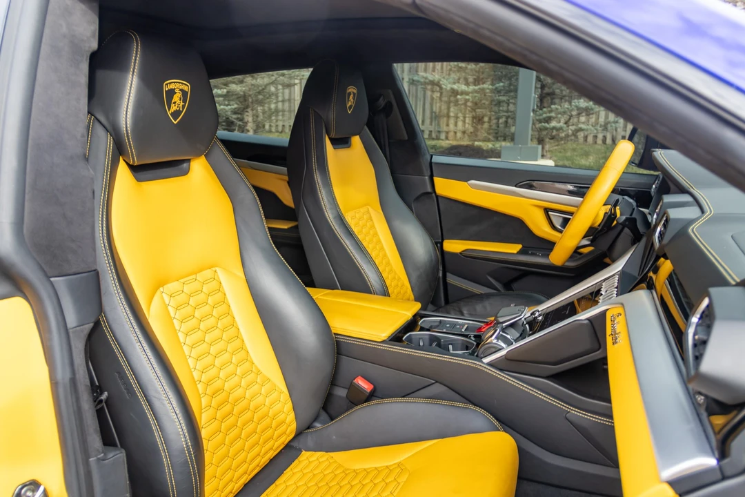 2019 Lamborghini Urus - Image 28 of 31