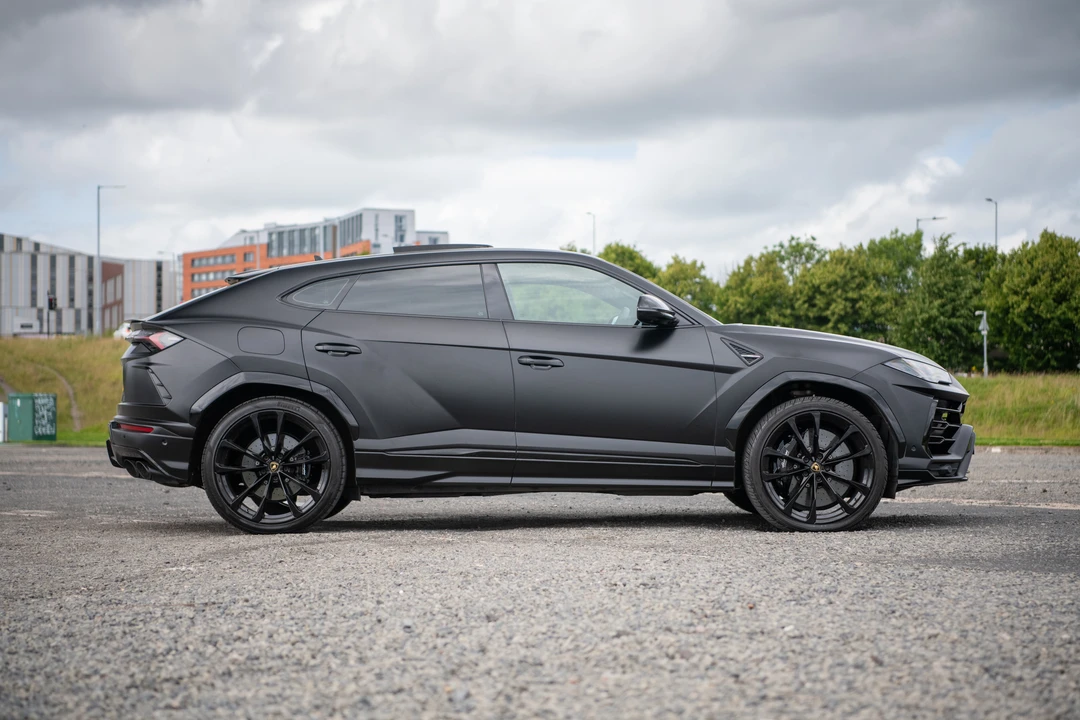 2019 Lamborghini Urus - Image 4 of 31