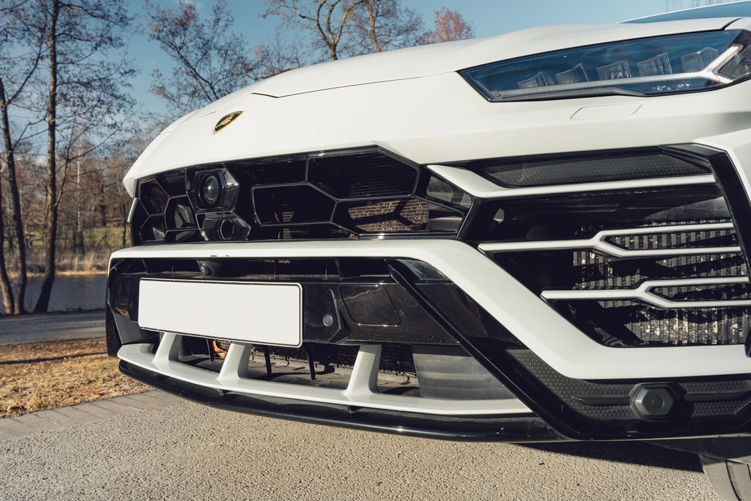 2019 Lamborghini Urus - Image 22 of 31