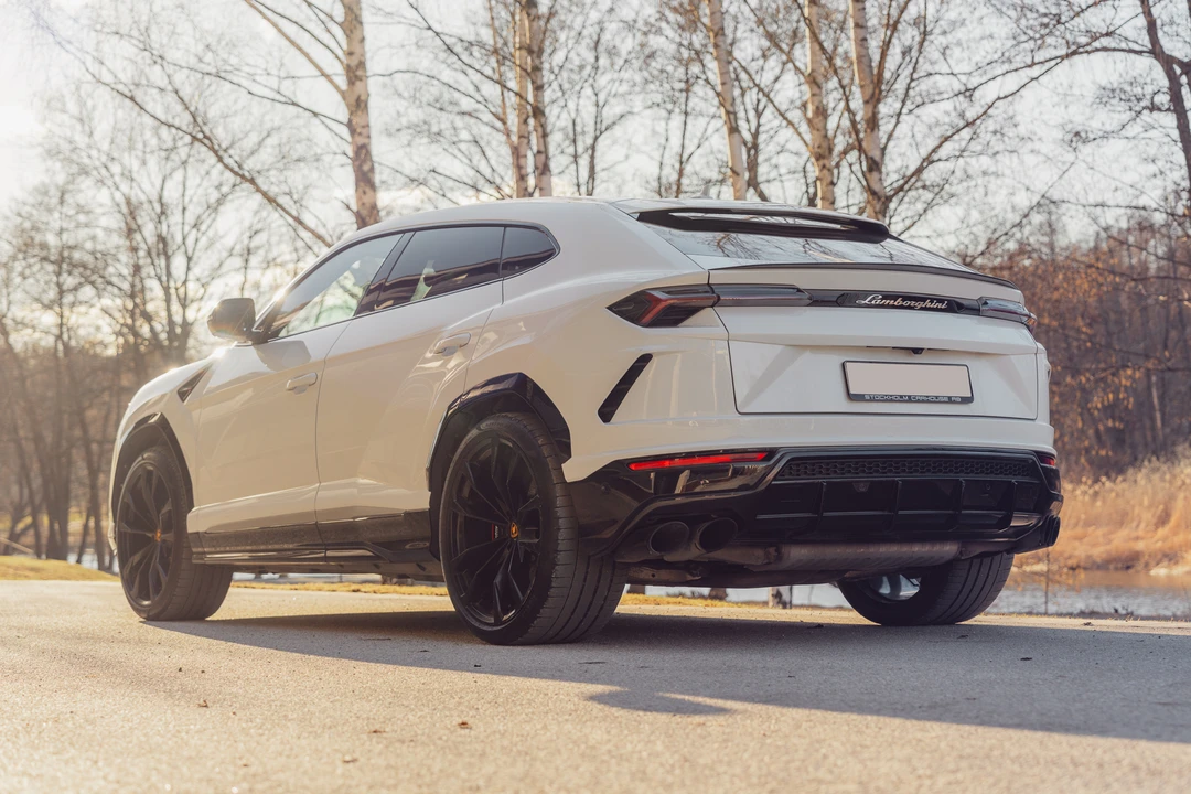 2019 Lamborghini Urus - Image 14 of 31