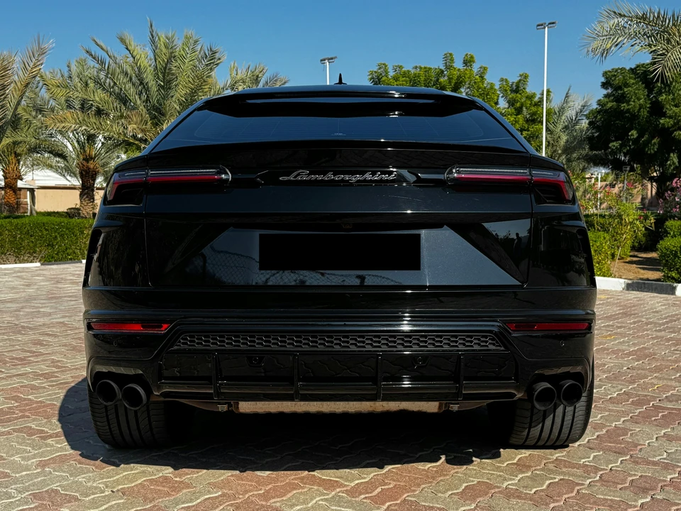 2019 Lamborghini Urus - Image 13 of 21