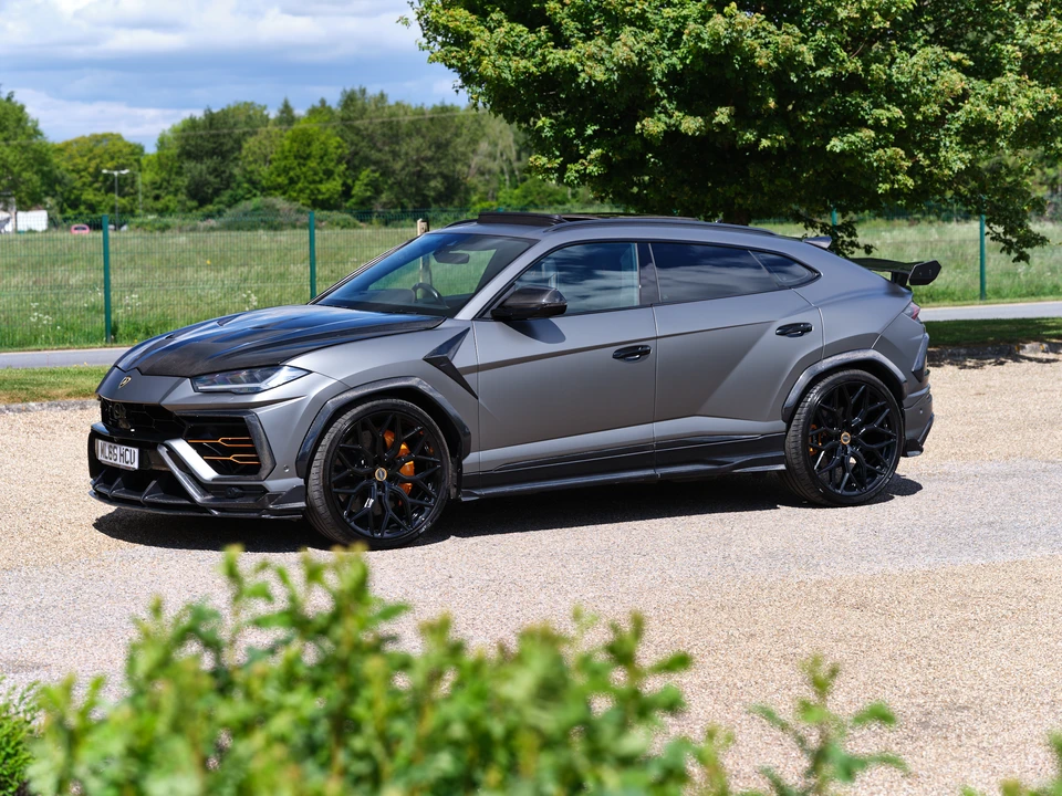 2019 Lamborghini Urus - Image 10 of 31
