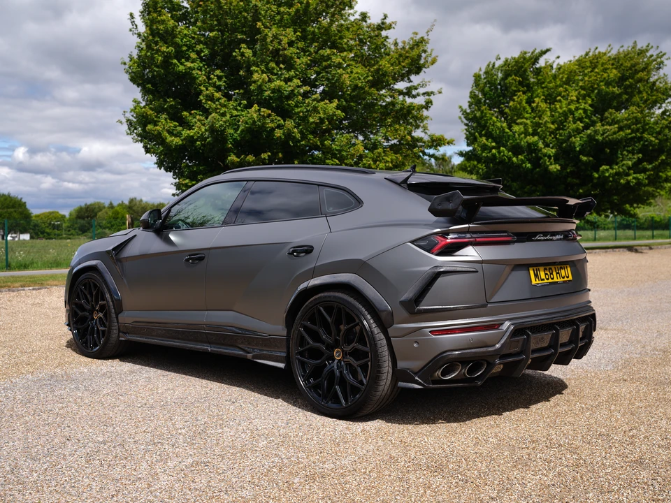 2019 Lamborghini Urus - Image 14 of 31