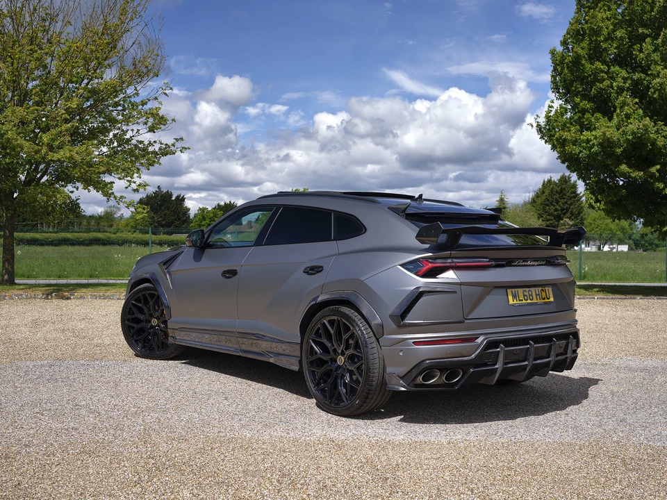 2019 Lamborghini Urus - Image 15 of 31
