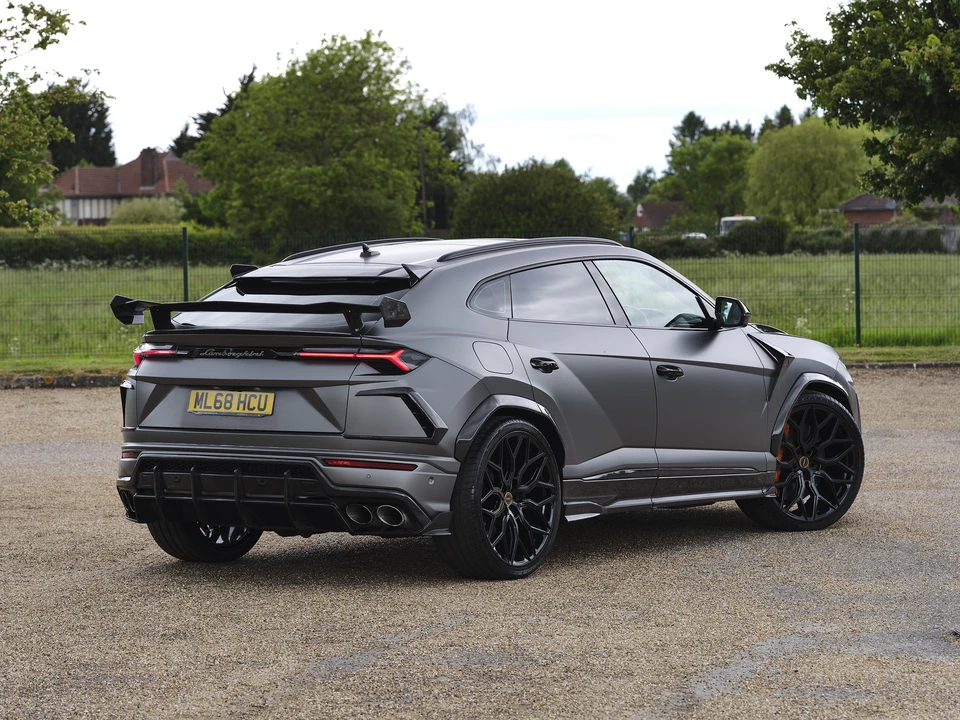 2019 Lamborghini Urus - Image 7 of 31