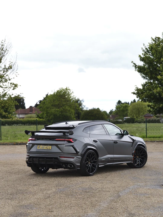 2019 Lamborghini Urus - Image 27 of 31