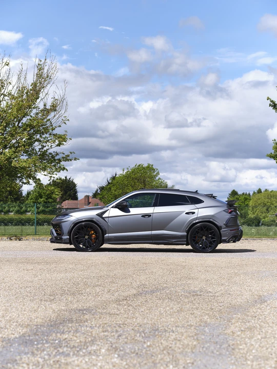 2019 Lamborghini Urus - Image 29 of 31