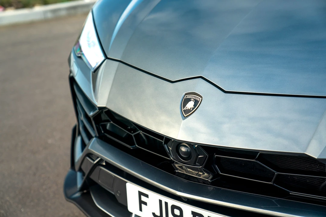 2019 Lamborghini Urus - Image 28 of 31