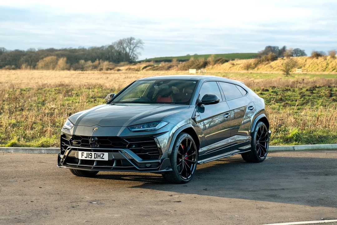 2019 Lamborghini Urus - Image 4 of 31