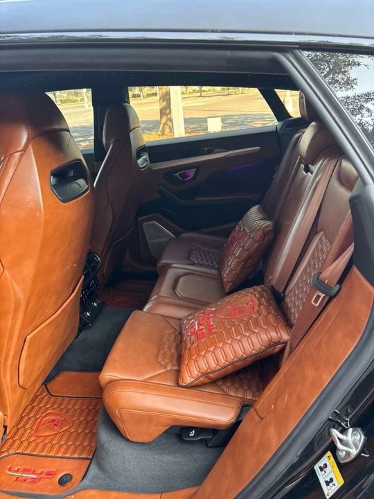 2019 Lamborghini Urus - Image 8 of 11