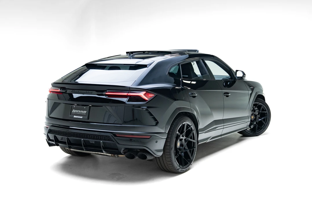 2019 Lamborghini Urus - Image 13 of 31
