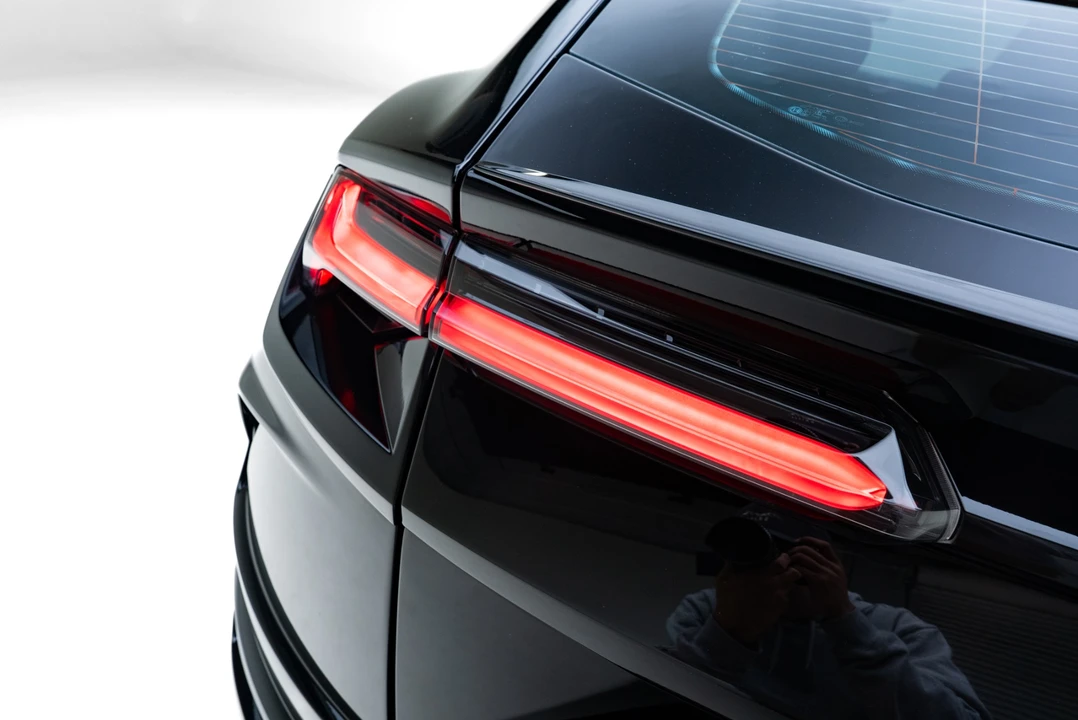 2019 Lamborghini Urus - Image 29 of 31