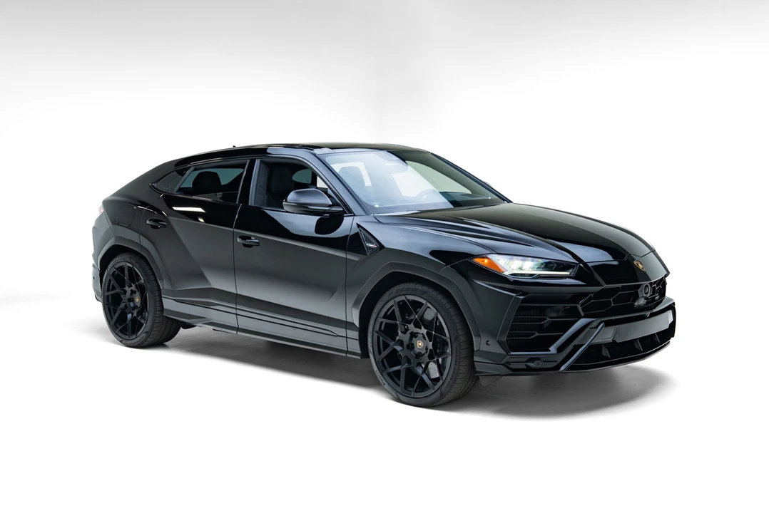 2019 Lamborghini Urus - Image 17 of 31