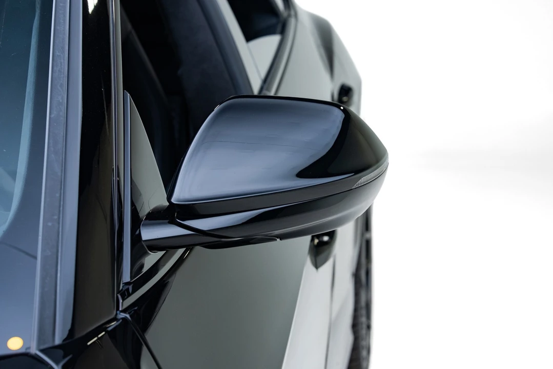 2019 Lamborghini Urus - Image 14 of 31