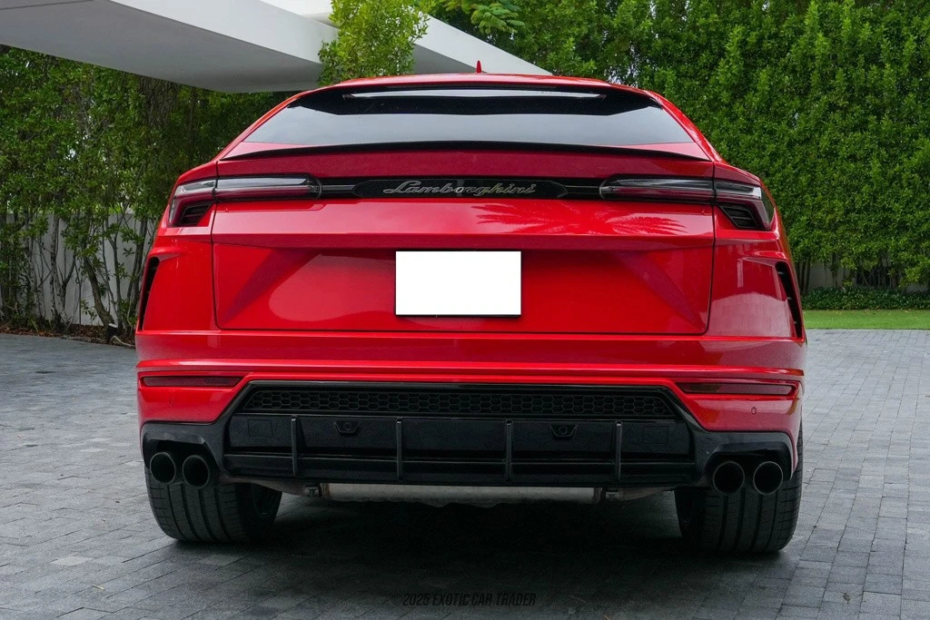 2019 Lamborghini Urus - Image 7 of 12
