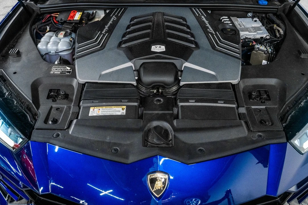 2019 Lamborghini Urus - Image 11 of 21