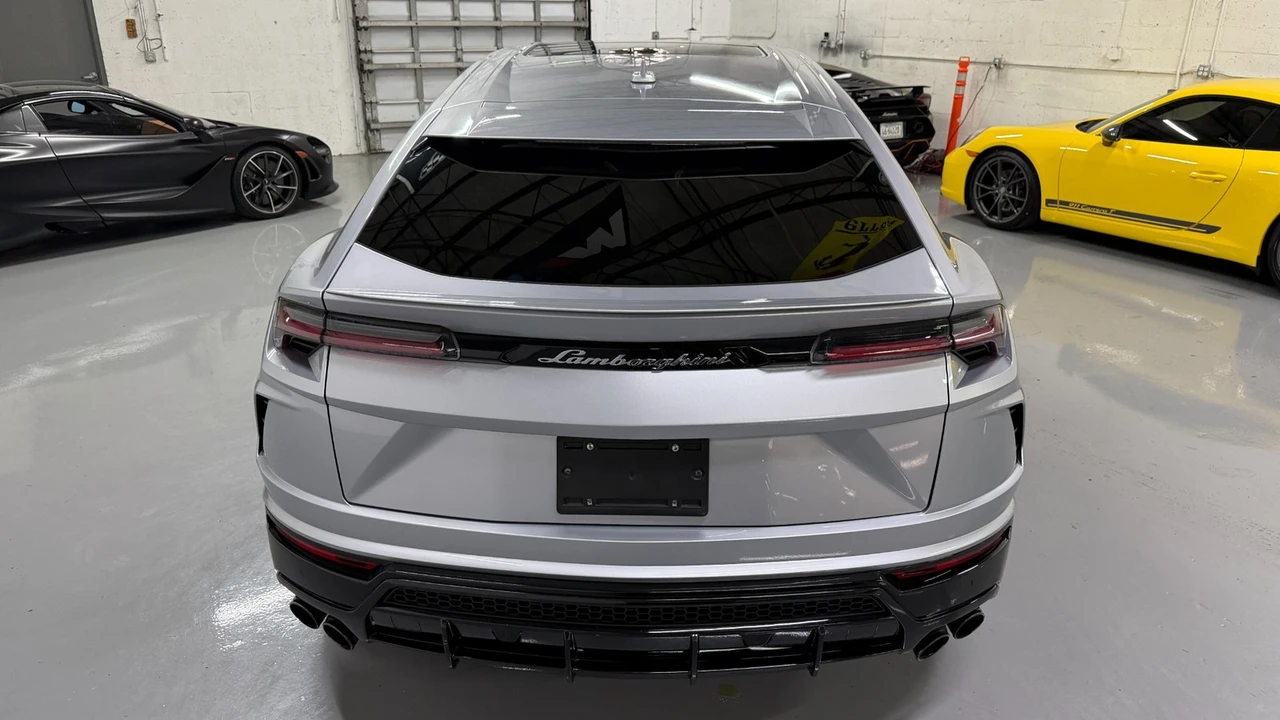 2019 Lamborghini Urus - Image 14 of 21