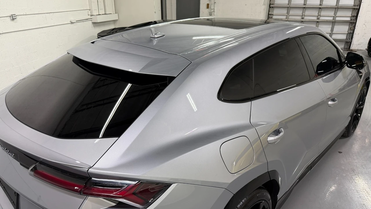 2019 Lamborghini Urus - Image 10 of 21