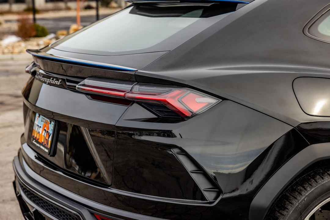 2019 Lamborghini Urus - Image 25 of 31