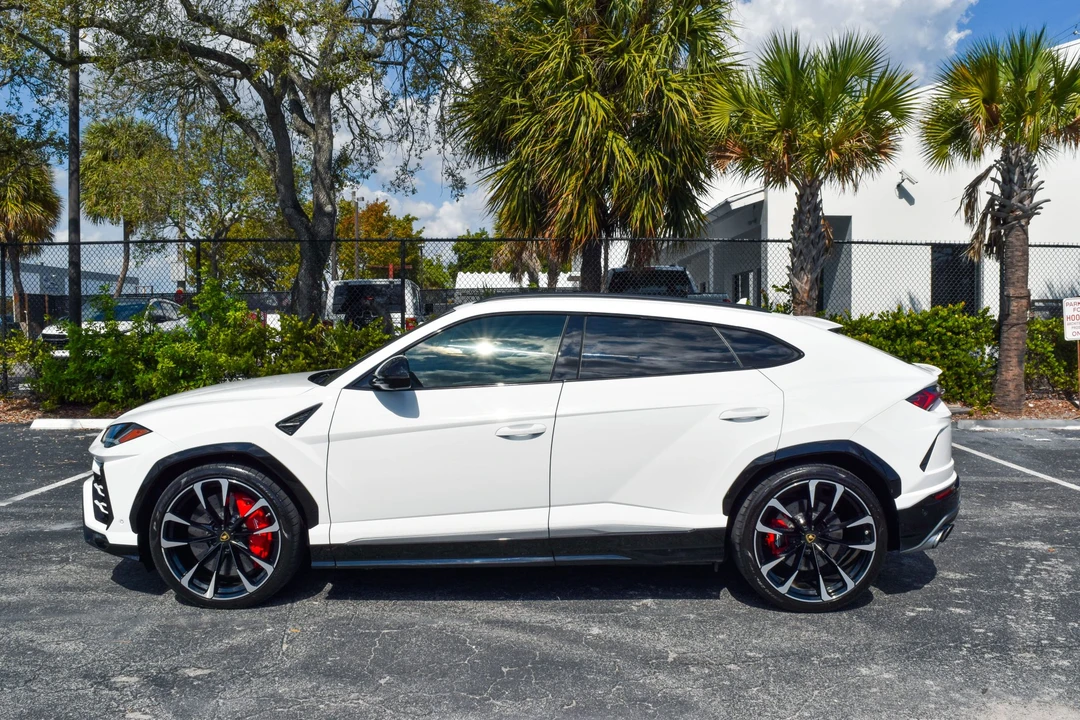 2019 Lamborghini Urus - Image 20 of 31