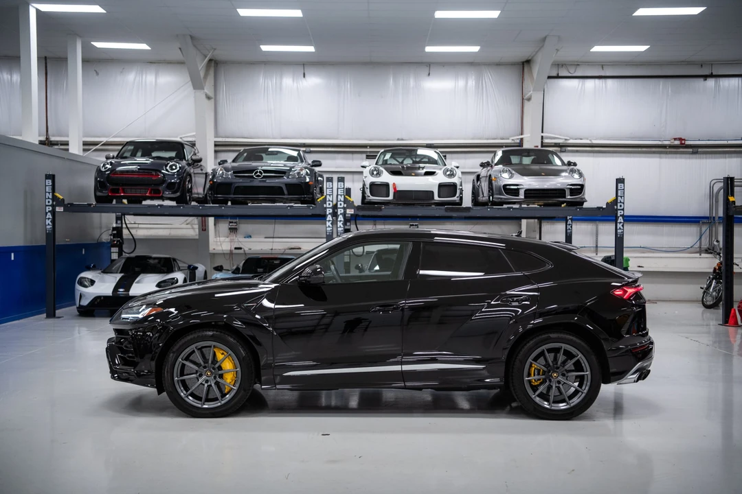 2019 Lamborghini Urus - Image 29 of 31