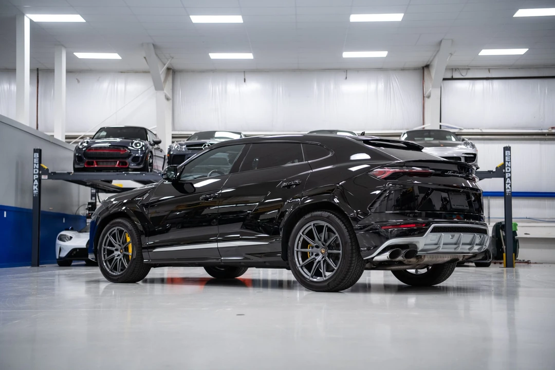 2019 Lamborghini Urus - Image 27 of 31