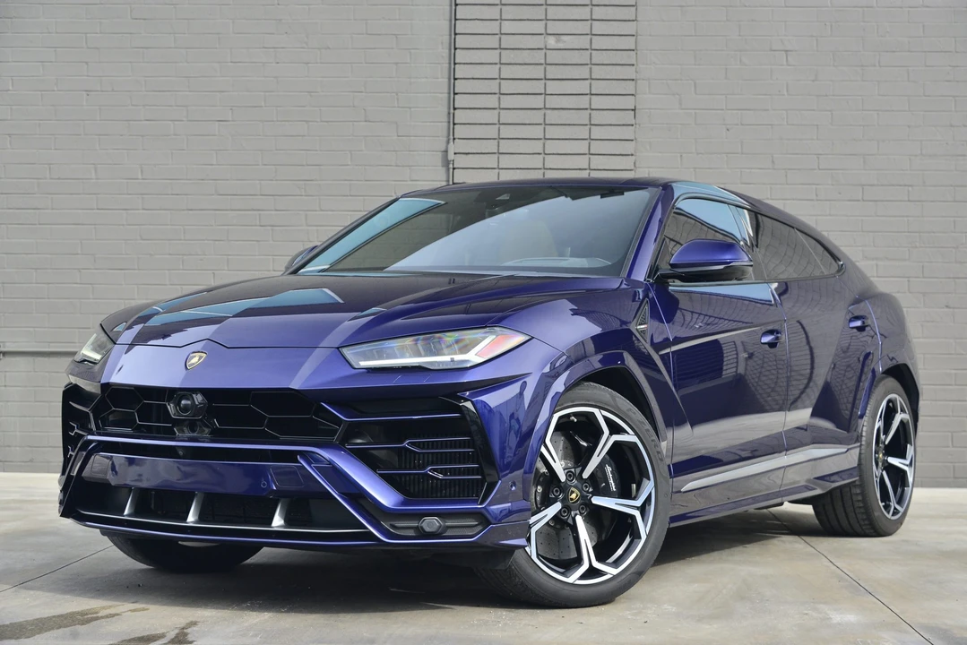 2019 Lamborghini Urus - Image 3 of 31