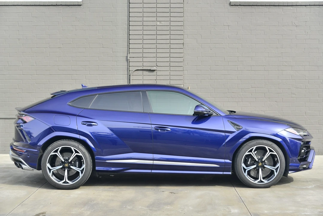 2019 Lamborghini Urus - Image 11 of 31