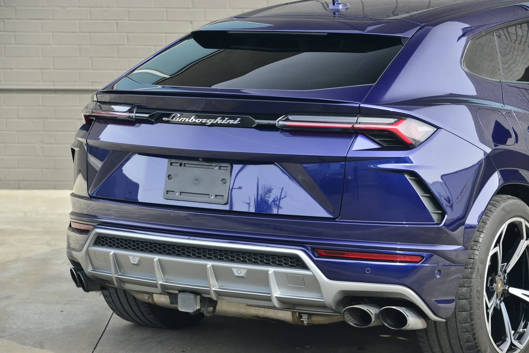 2019 Lamborghini Urus - Image 30 of 31