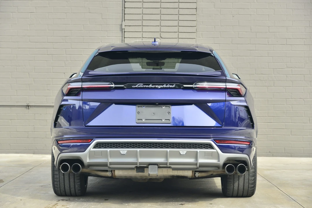2019 Lamborghini Urus - Image 14 of 31