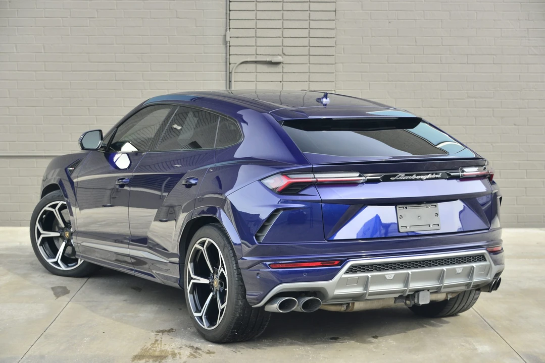 2019 Lamborghini Urus - Image 16 of 31
