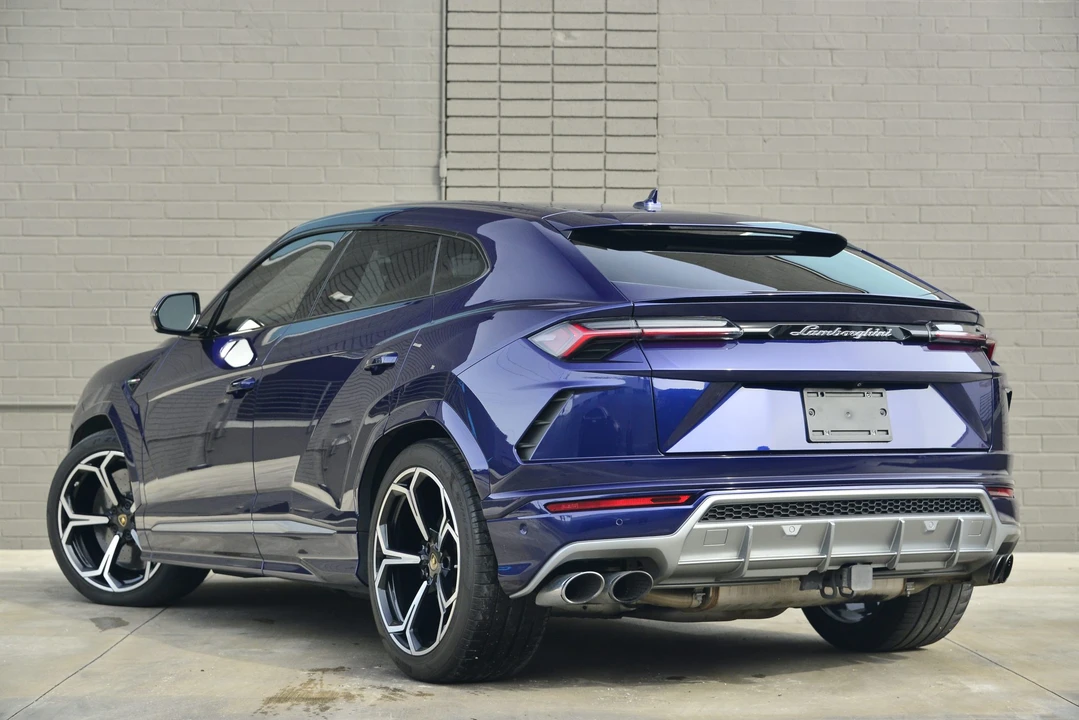 2019 Lamborghini Urus - Image 15 of 31