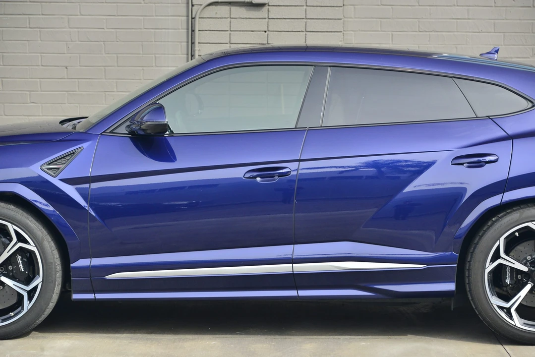 2019 Lamborghini Urus - Image 27 of 31
