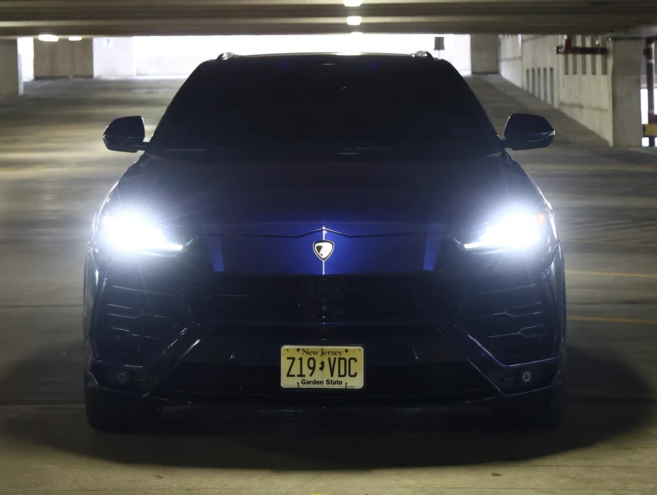 2019 Lamborghini Urus - Image 24 of 31