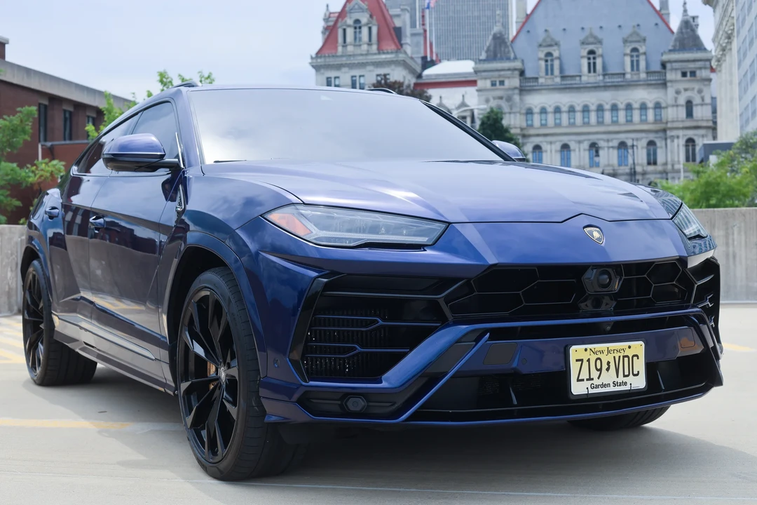 2019 Lamborghini Urus - Image 18 of 31