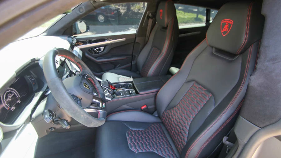 2019 Lamborghini Urus - Image 23 of 31