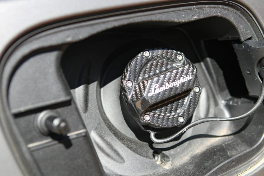 2019 Lamborghini Urus - Image 24 of 31