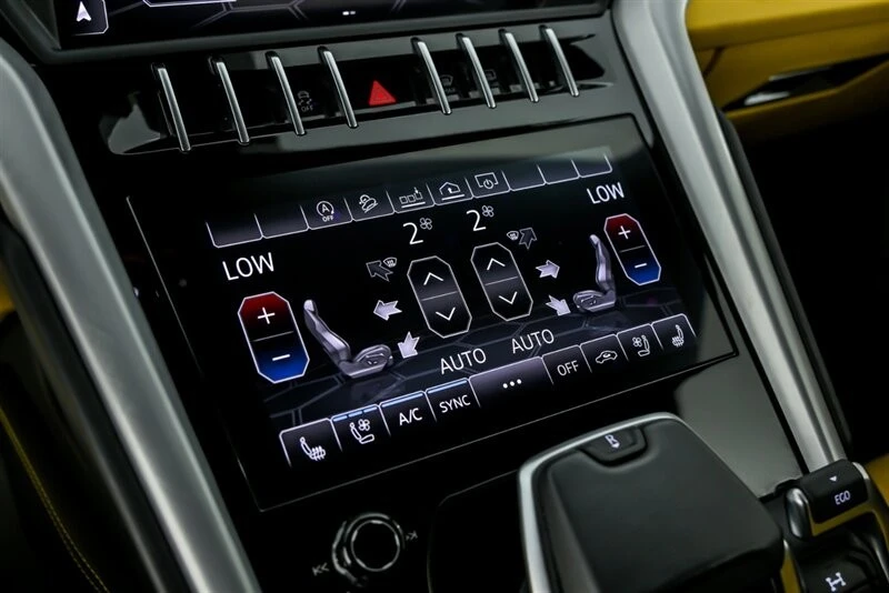 2019 Lamborghini Urus - Image 31 of 31