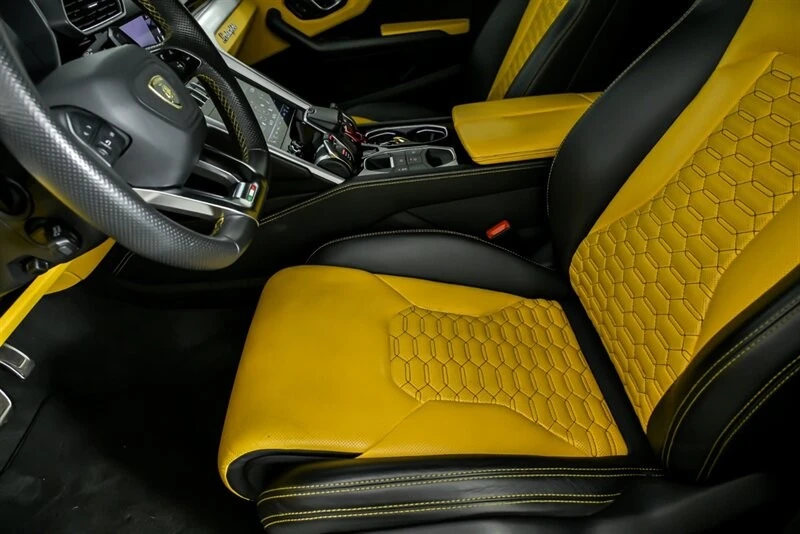 2019 Lamborghini Urus - Image 17 of 31