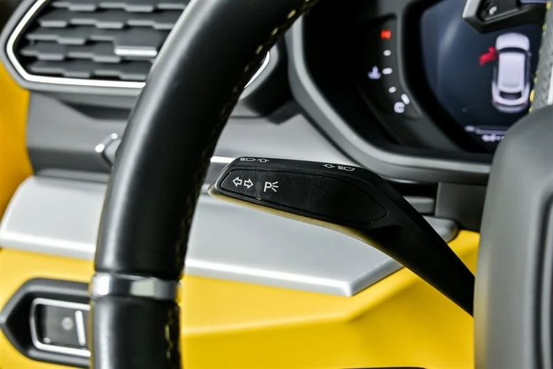 2019 Lamborghini Urus - Image 24 of 31