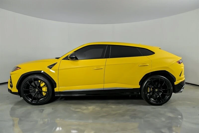 2019 Lamborghini Urus - Image 7 of 31
