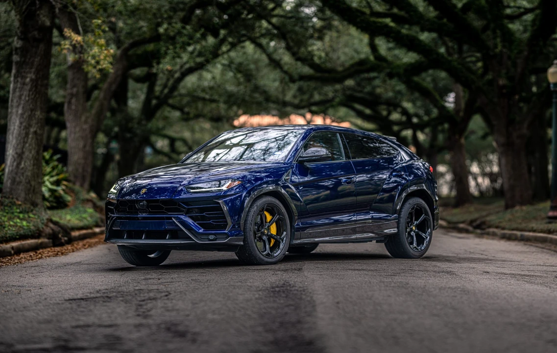 2019 Lamborghini Urus - Image 3 of 31