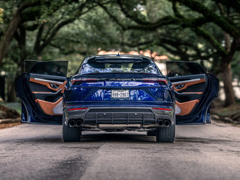 2019 Lamborghini Urus - Image 27 of 31