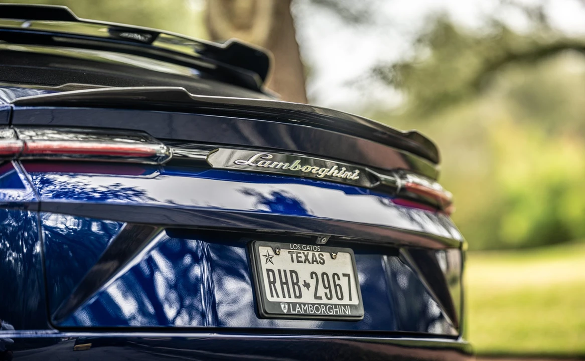 2019 Lamborghini Urus - Image 31 of 31