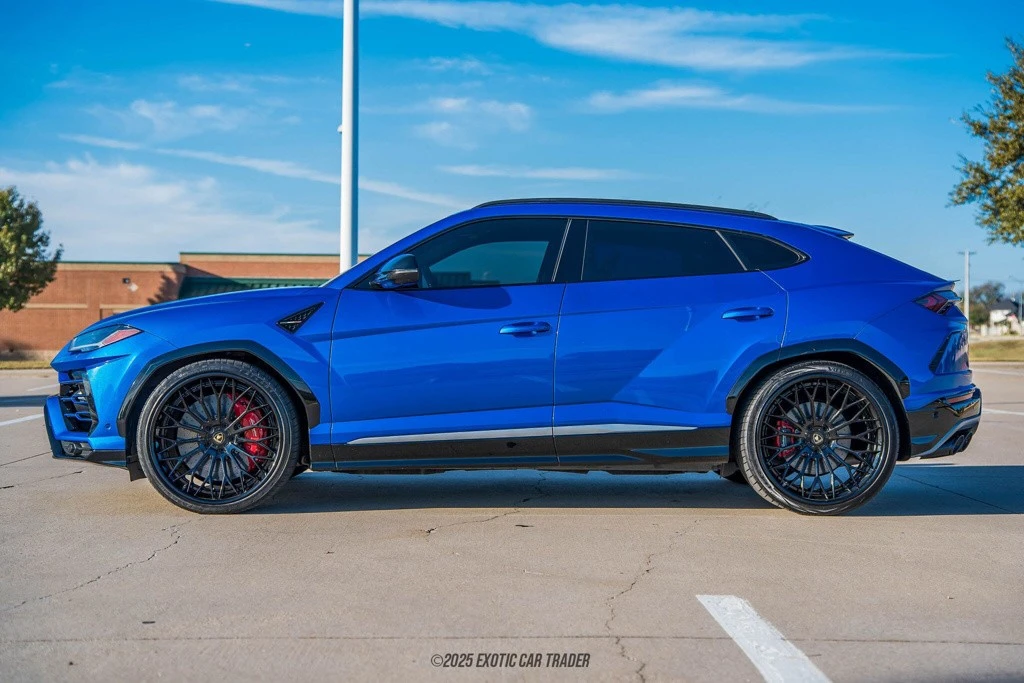 2019 Lamborghini Urus - Image 3 of 12