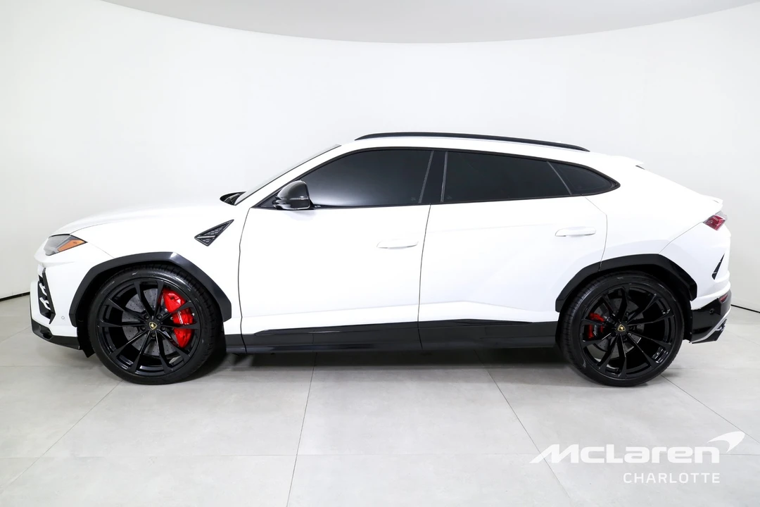 2019 Lamborghini Urus - Image 5 of 12